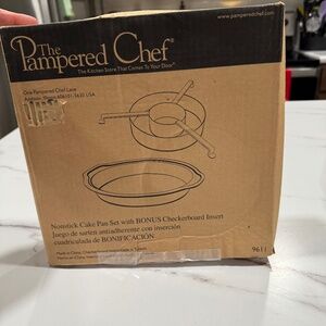 The Pampered Chef Nonstick Cala pan set -  Bonus Checker Board Insert #9611 BNIB